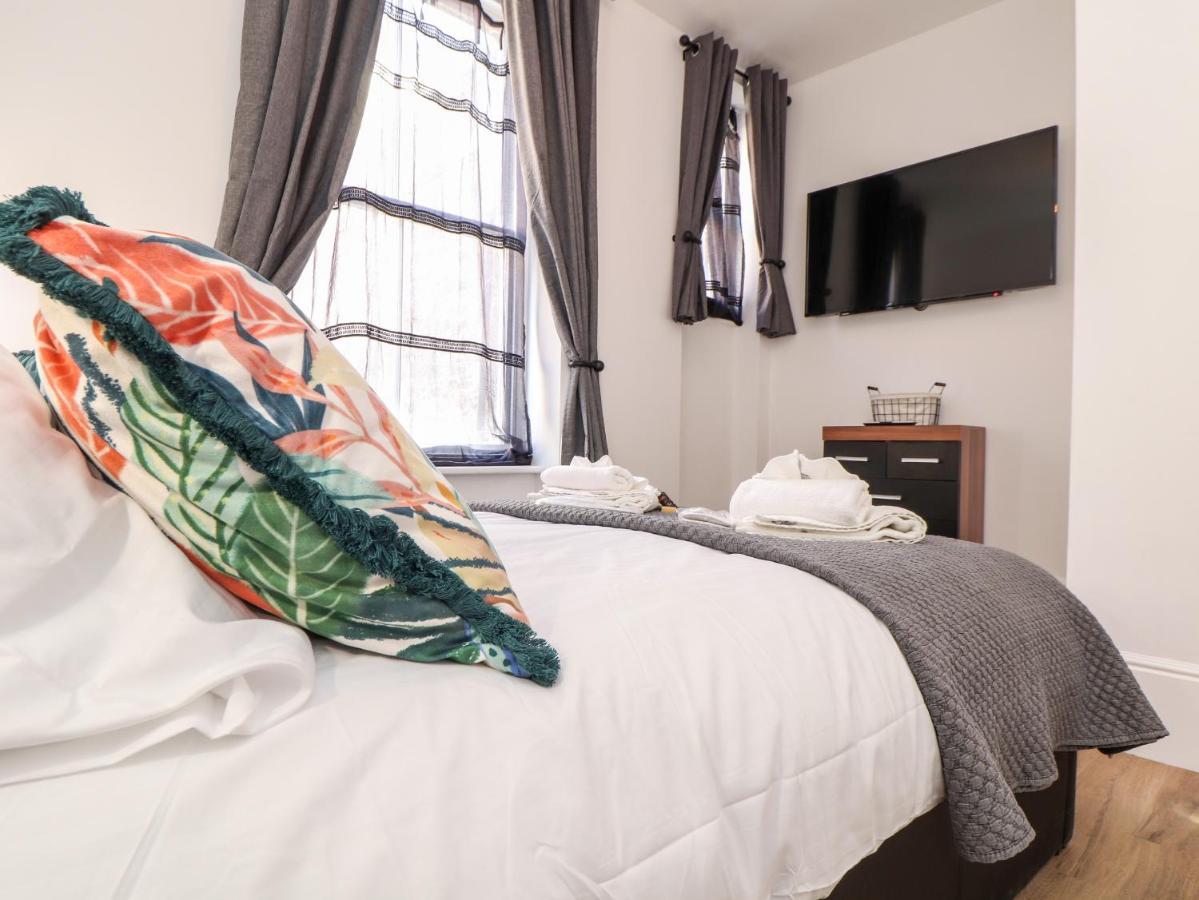 The Dynar Apartment Helston Ngoại thất bức ảnh
